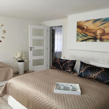 Apartman Deluxe Cheb Eksteriør bilde