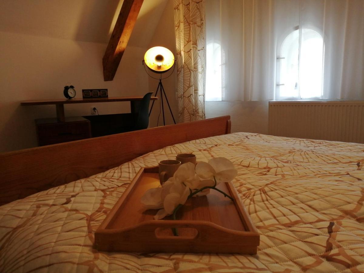 Apartman Deluxe Cheb Eksteriør bilde